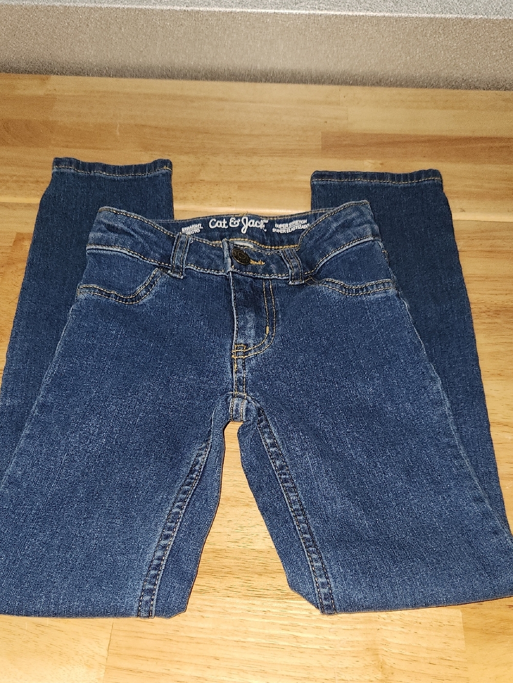 **NEW** Cat & Jack Straight Leg Girl's Jeans